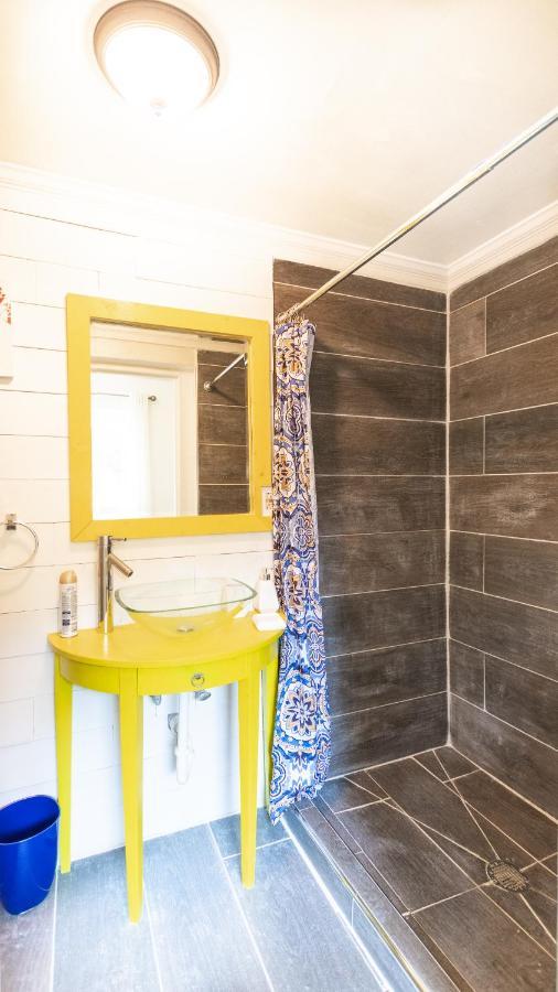 Lemon Cottage Nassau Extérieur photo